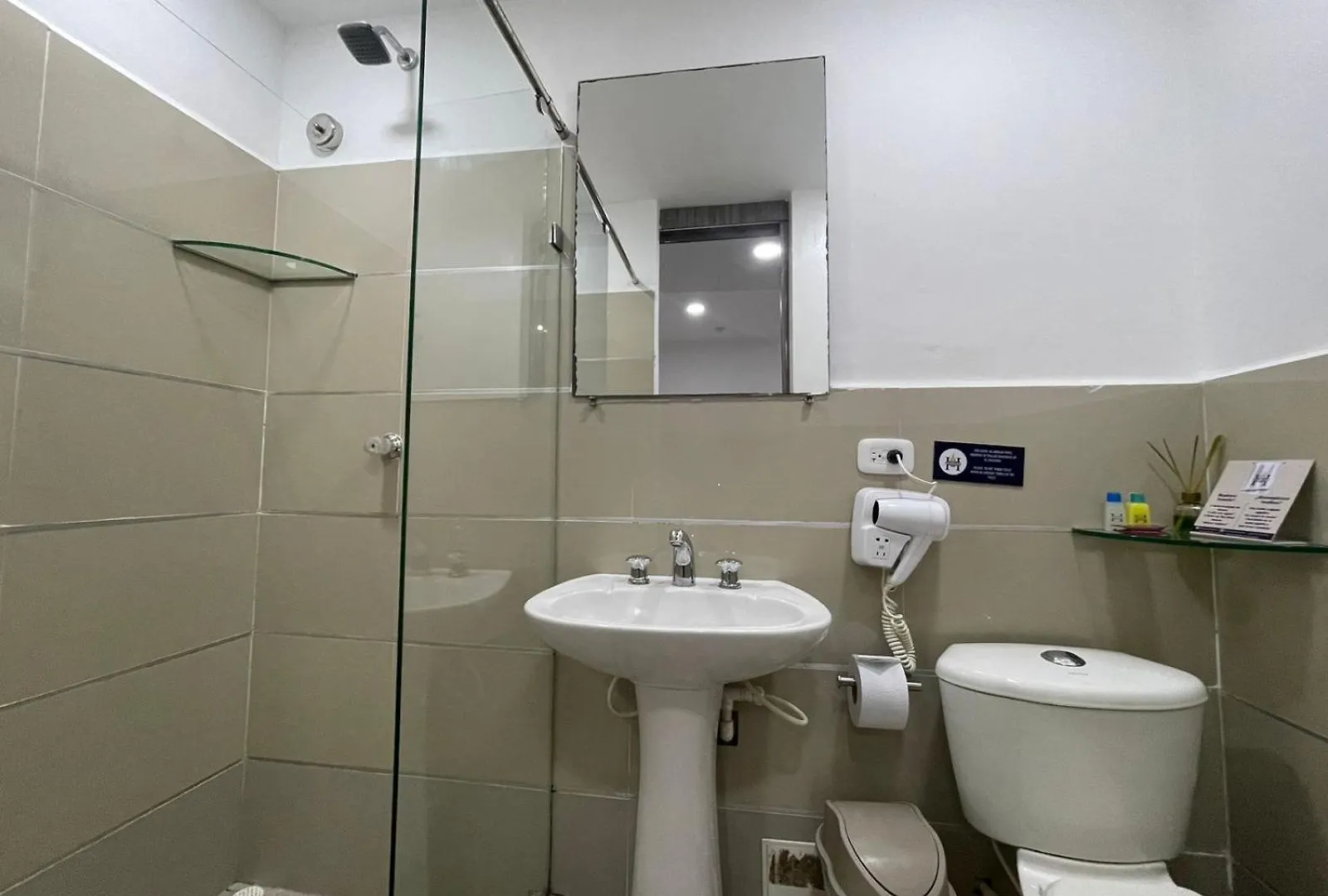 Hotel Hernandez Ctg Cartagena